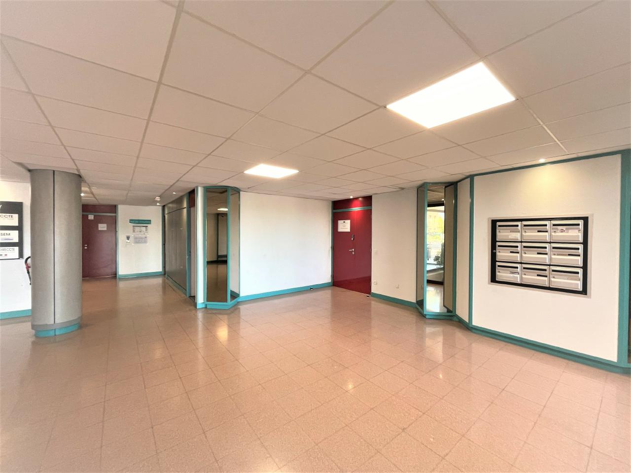 Bureau Aix-en-Provence 245m² Location bureau Aix-en-Provence Bouches-du-Rhône OLBUR2114925 15